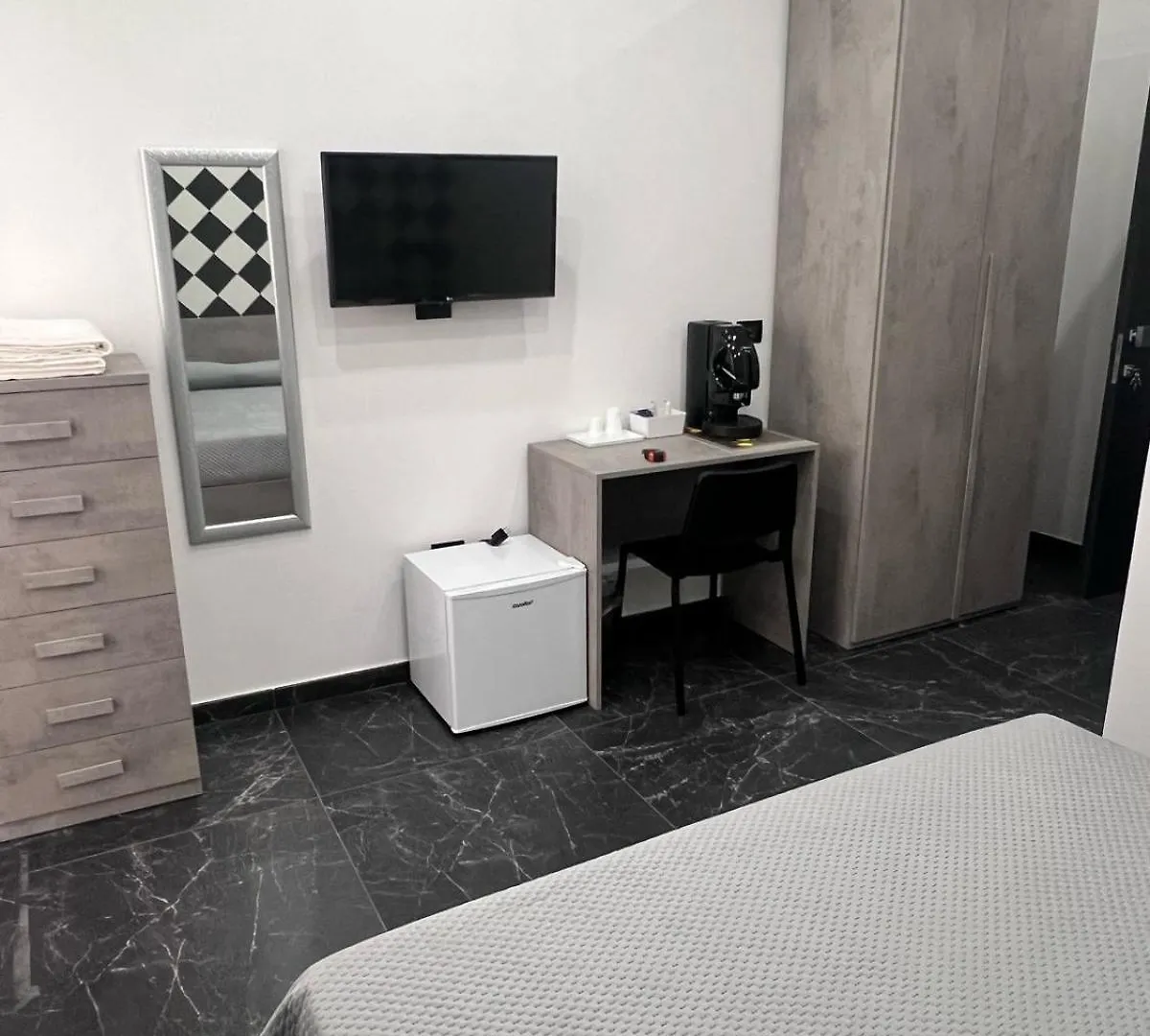 Dogana Rooms Ercolano Bed & Breakfast
